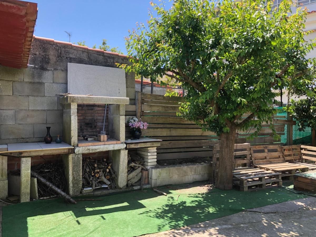 Vivienda Amplia Y Luminosa A Escasos Metros De La Playa De Cangas. Exteriér fotografie