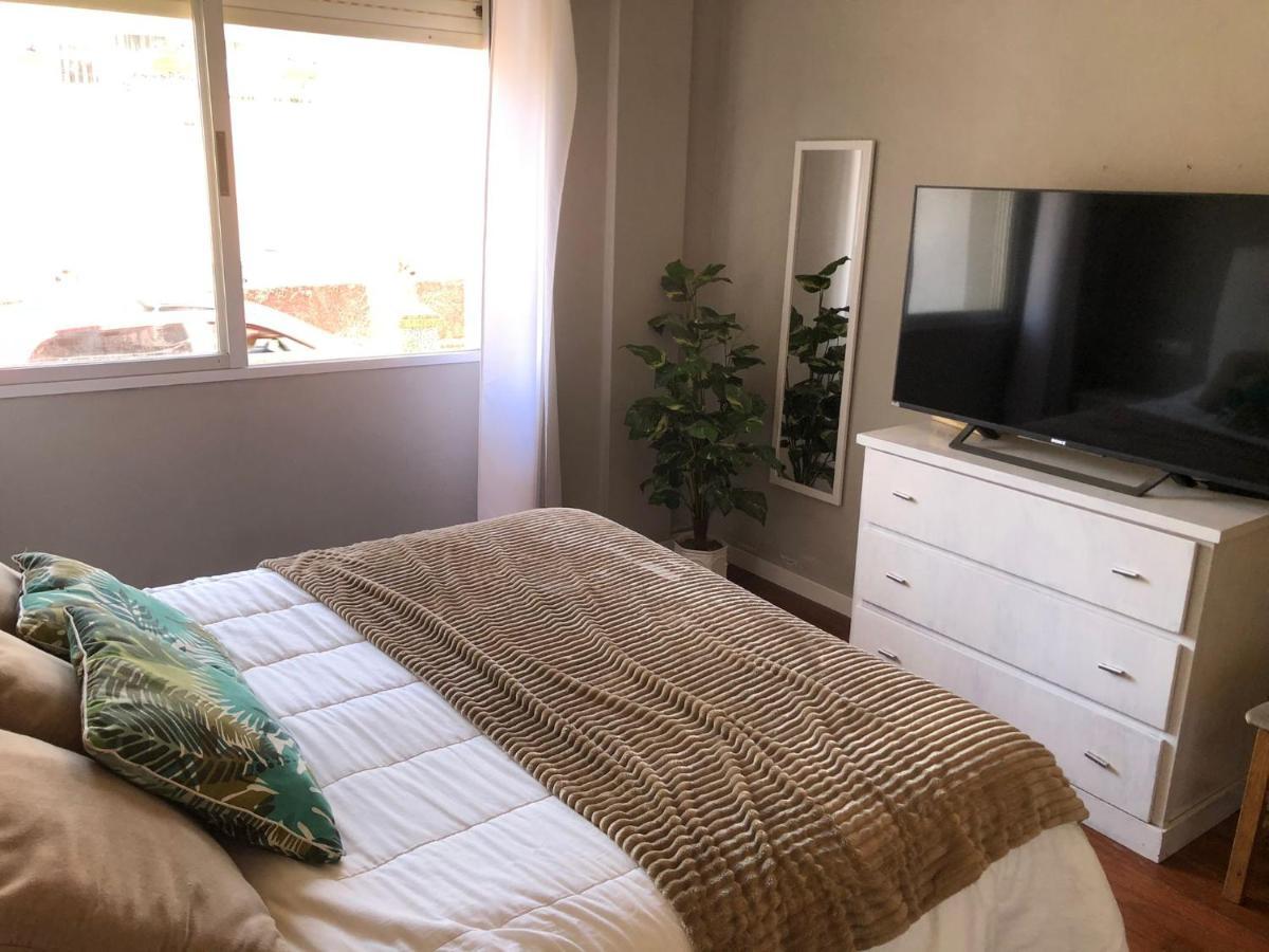 Vivienda Amplia Y Luminosa A Escasos Metros De La Playa De Cangas. Exteriér fotografie